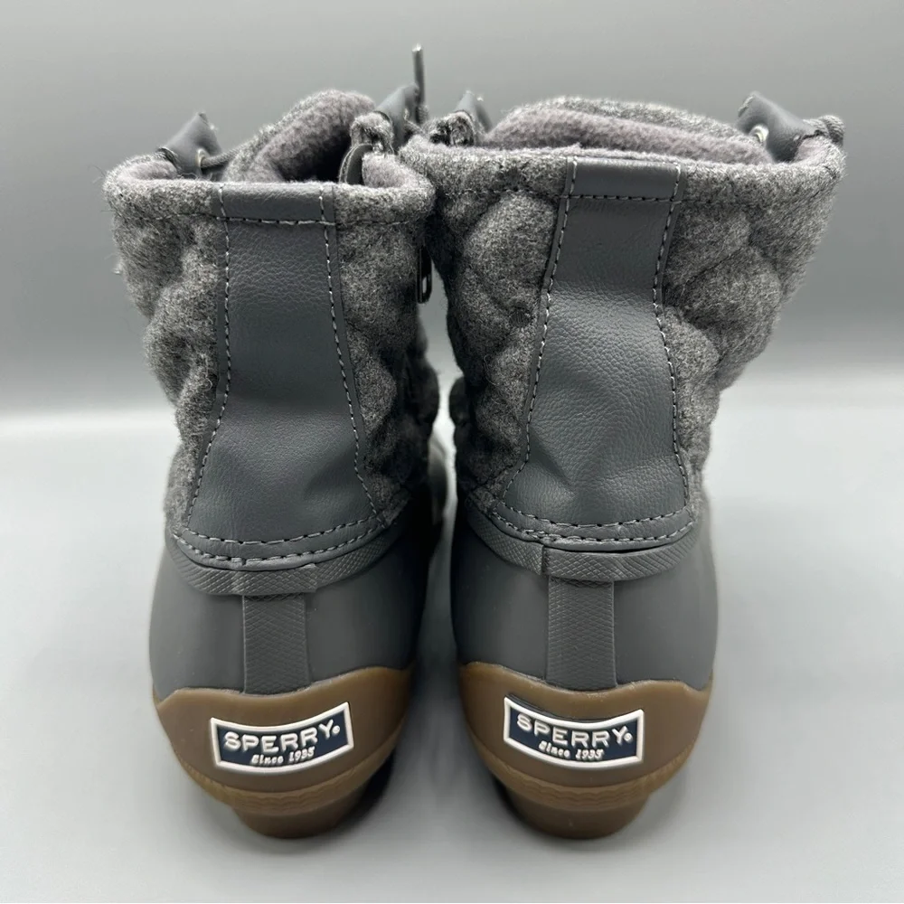 SPERRY Saltwater Rain Snow Boots Quilt Wool Blend Upper Size 8M Gray